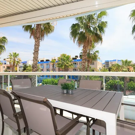 Uhc Els Pins Apartments Salou Exterior photo